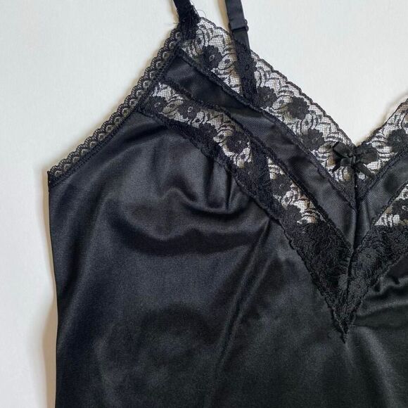 Vintage black cami - Picture 3 of 8